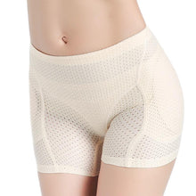 Load image into Gallery viewer, PrettyS⢠Seamless Padded Curvy Panty